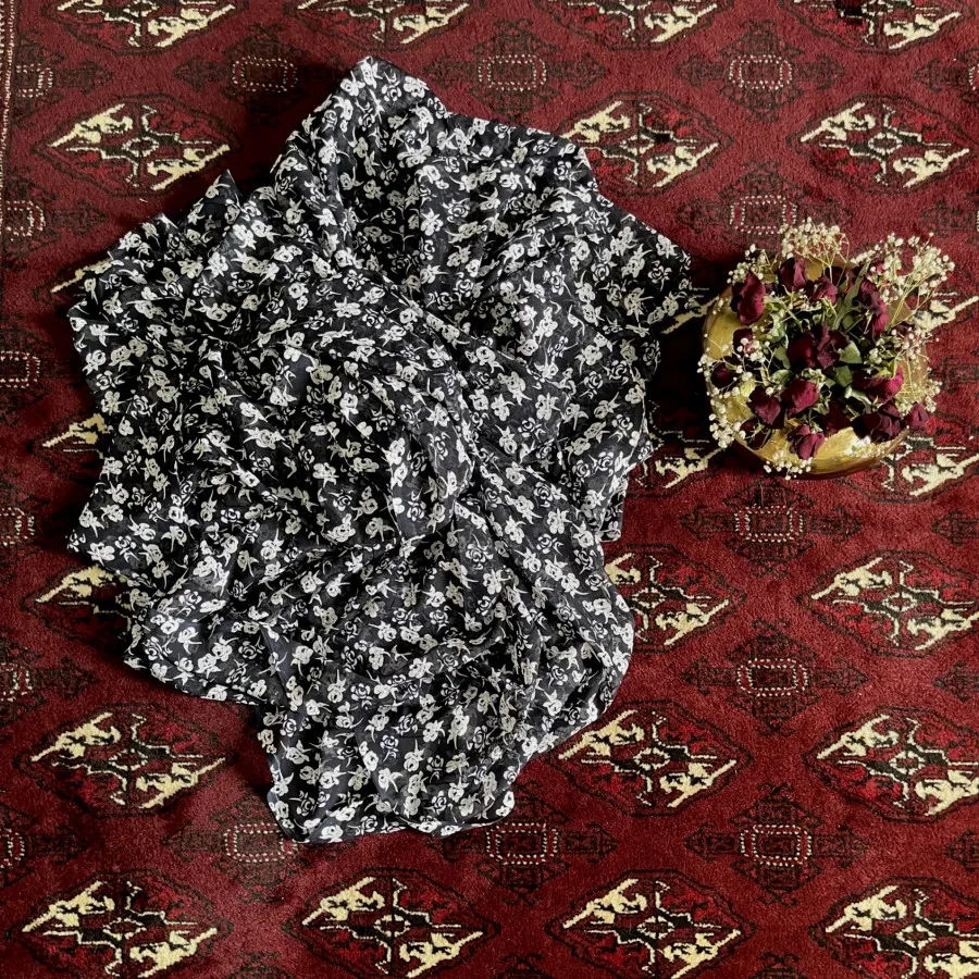 پارچه حریر گلدار