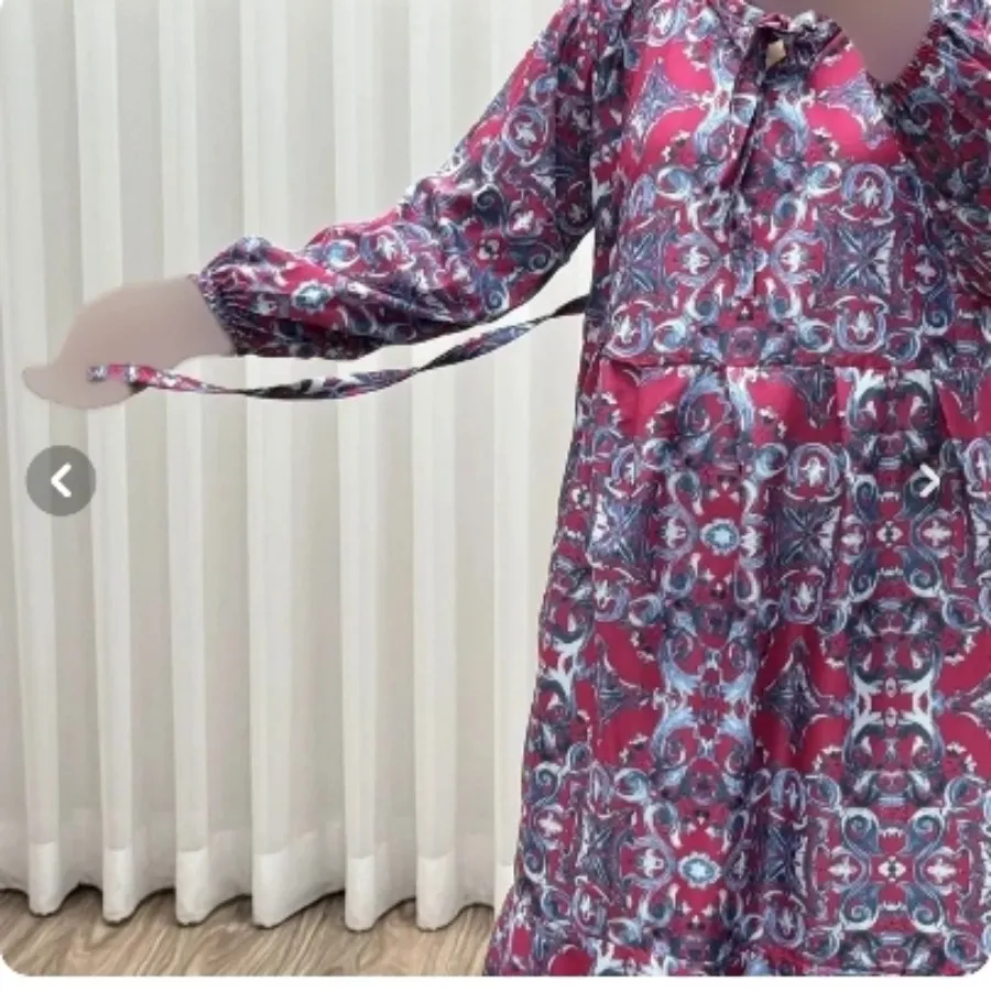 ساحلی جنس فلور