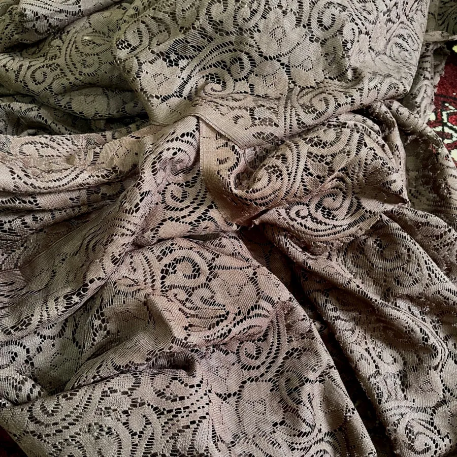 پارچه قهوه ای
