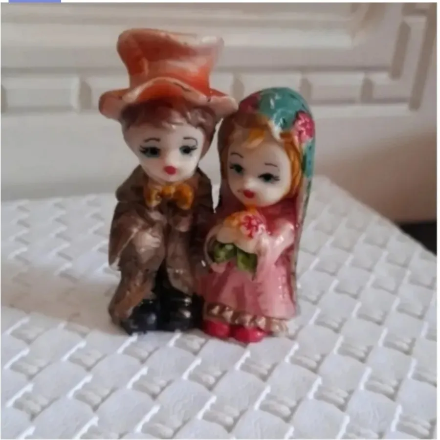 مجسمه قدیمی