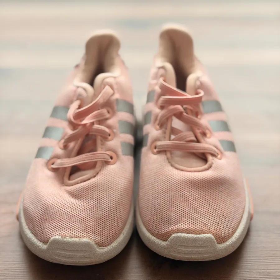 کفش بچگانه adidasاورجینال