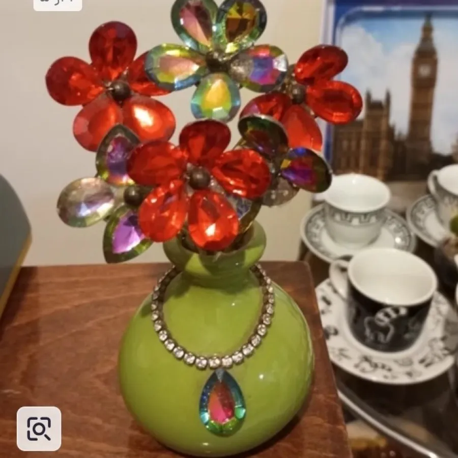 گلدان گردنبندی کوچک