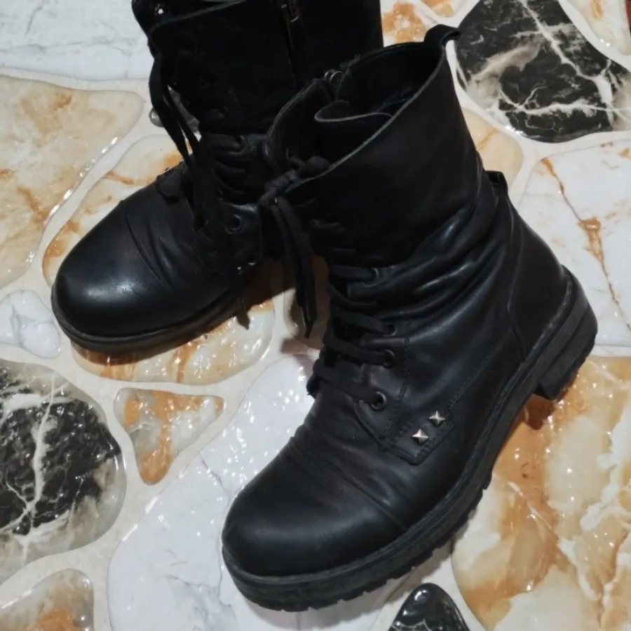 بوت زنانه