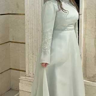 لباس مجلسی پوشیده