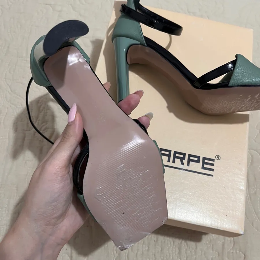 کفش برند lescarpe
