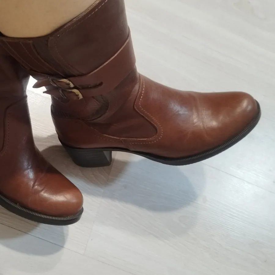بوت چرم