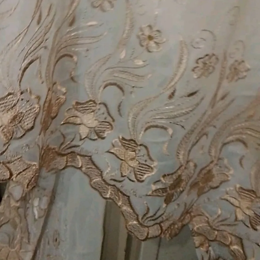 پرده حریر گلدوزی