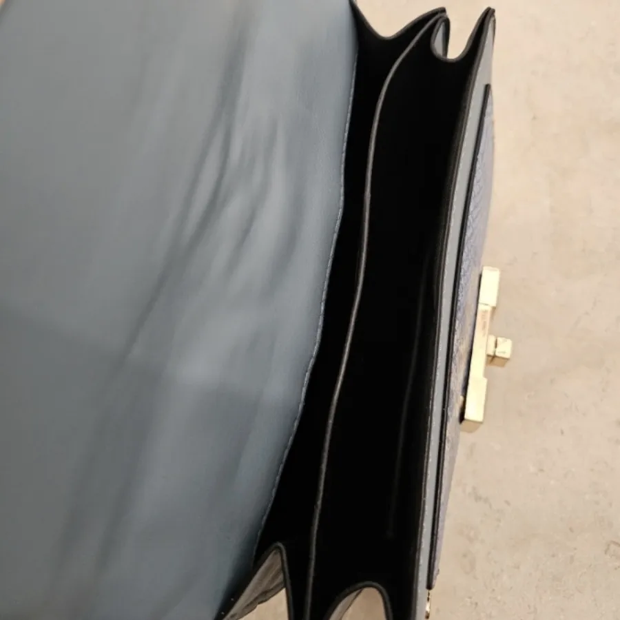 کیف وارداتی