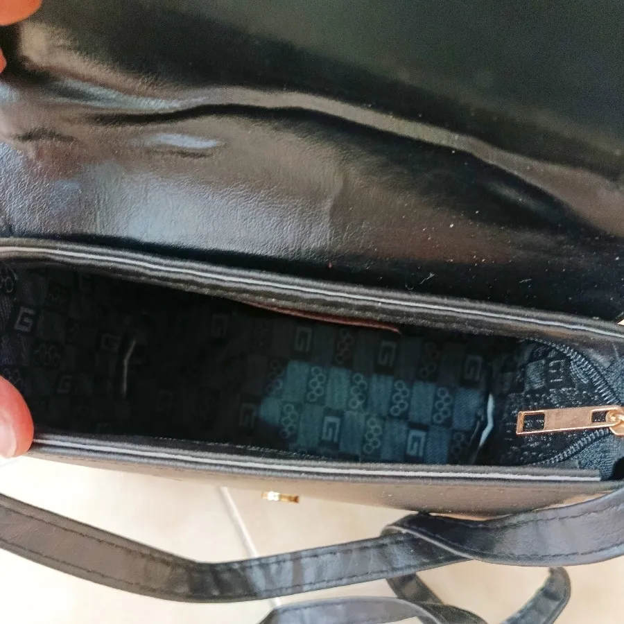 کیف اداری جادار