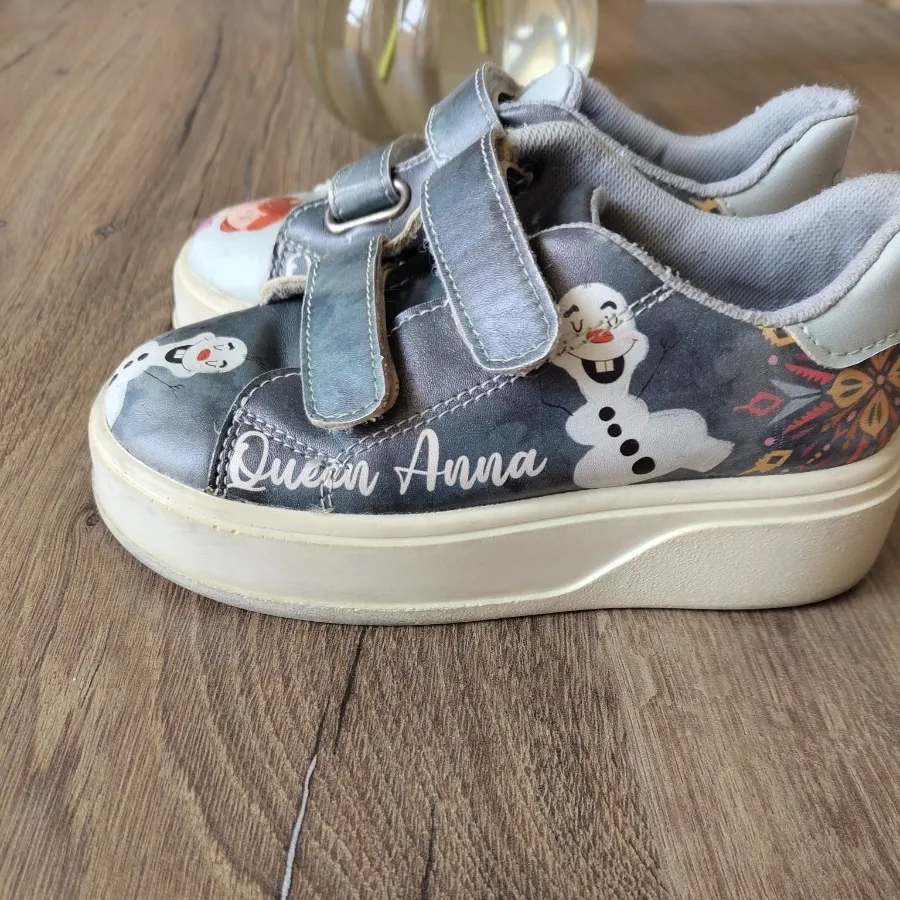 کفش دندی