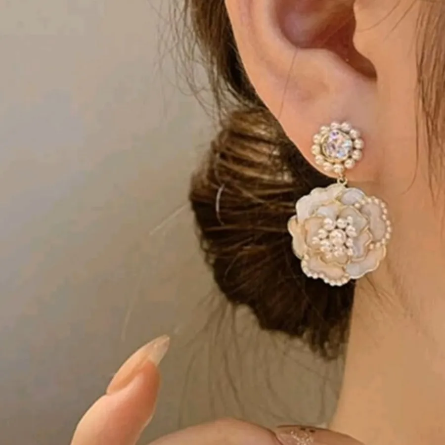 گوشواره گل صدف و مروارید