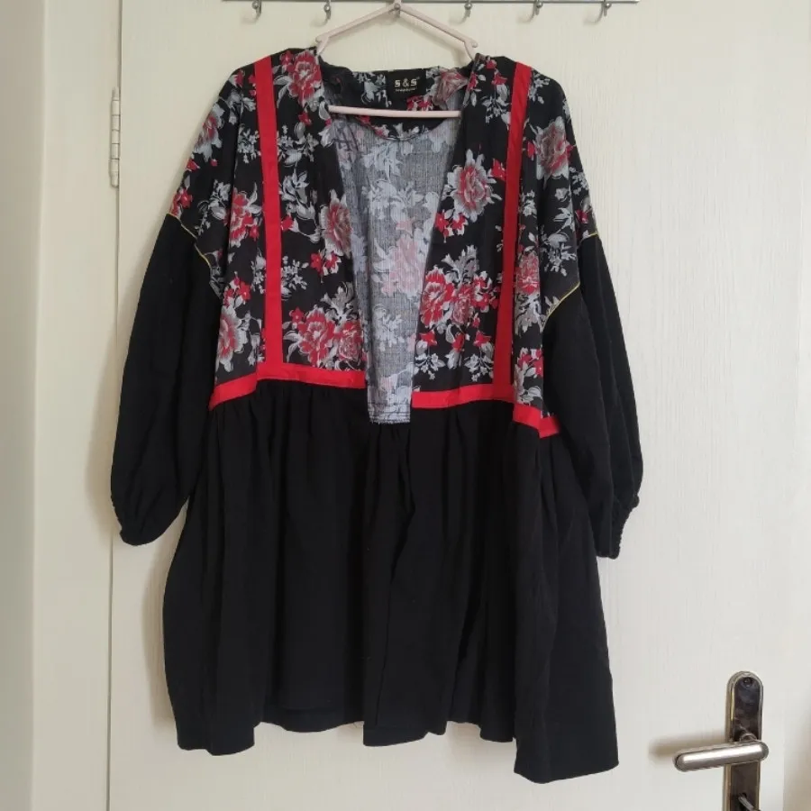 مانتوی عروسکی مزون دوز
