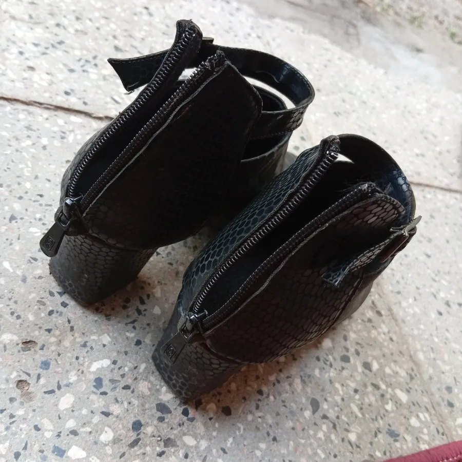 کفش زنانه