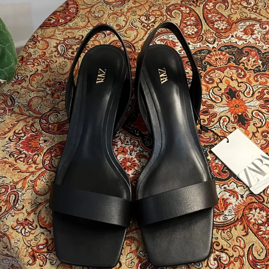 صندل زارا zara