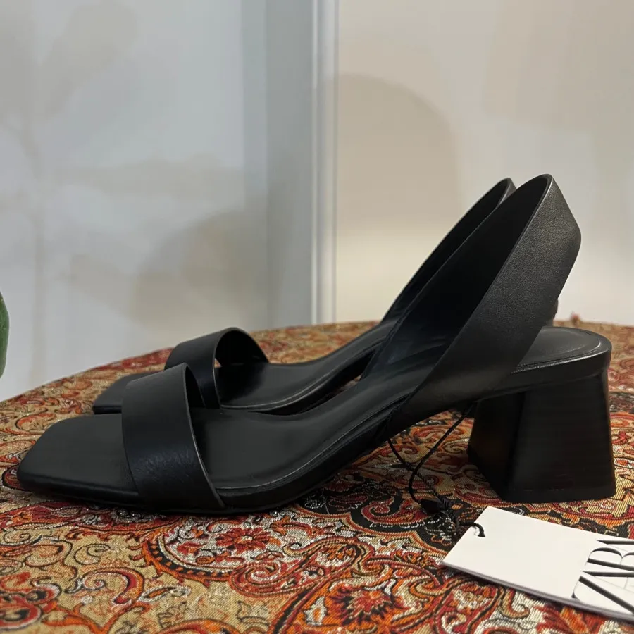 صندل زارا zara