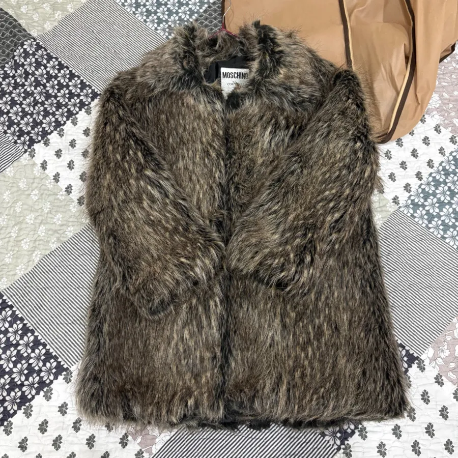 کت برند moschino