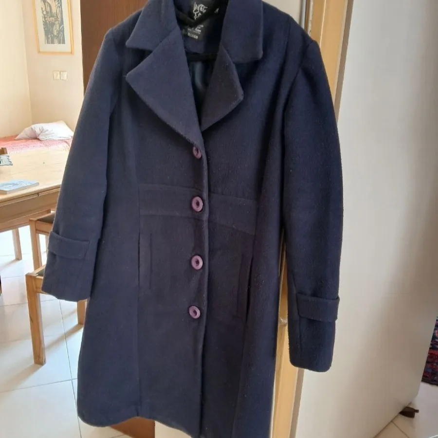 پالتوی گرم سرمه‌ای
