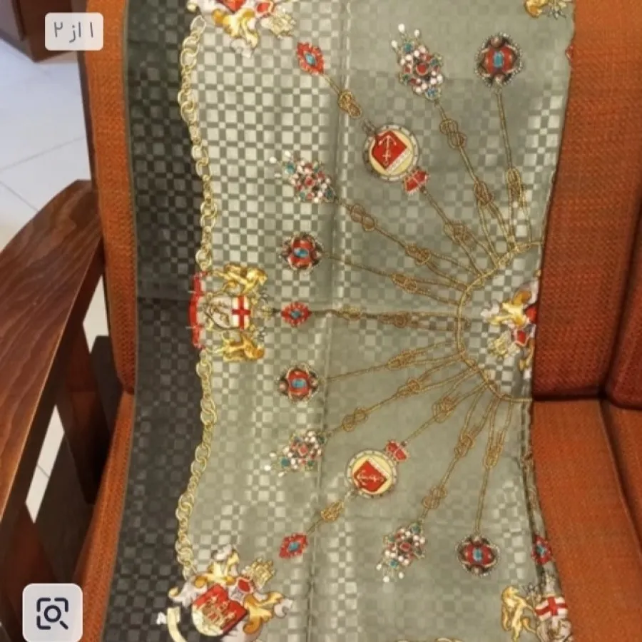 روسری ساتن کلاسیک