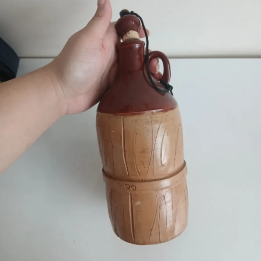بطری سفالی