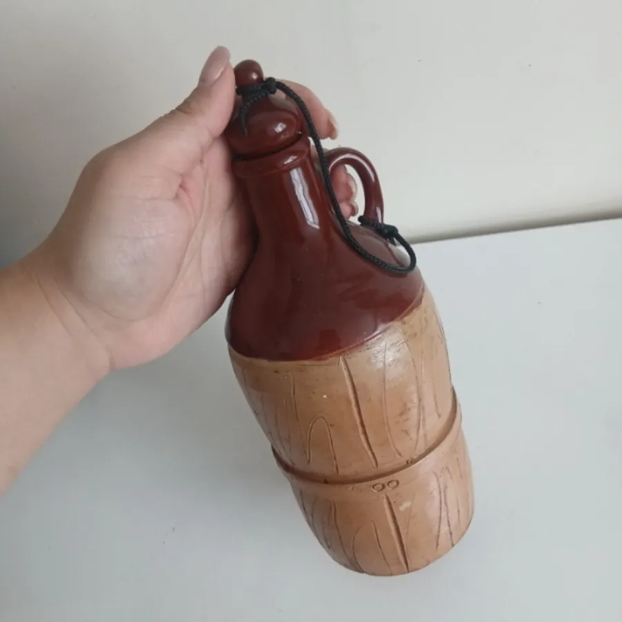 بطری سفالی