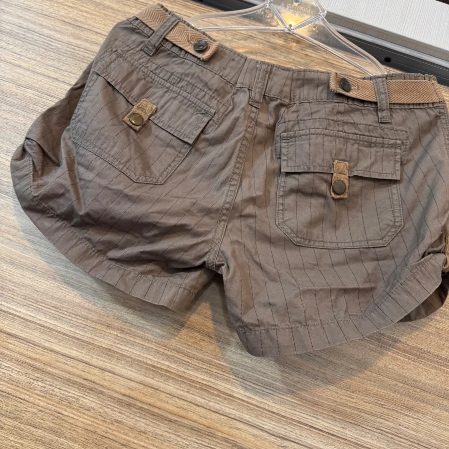 شورتک راه راه کتان اسپرت