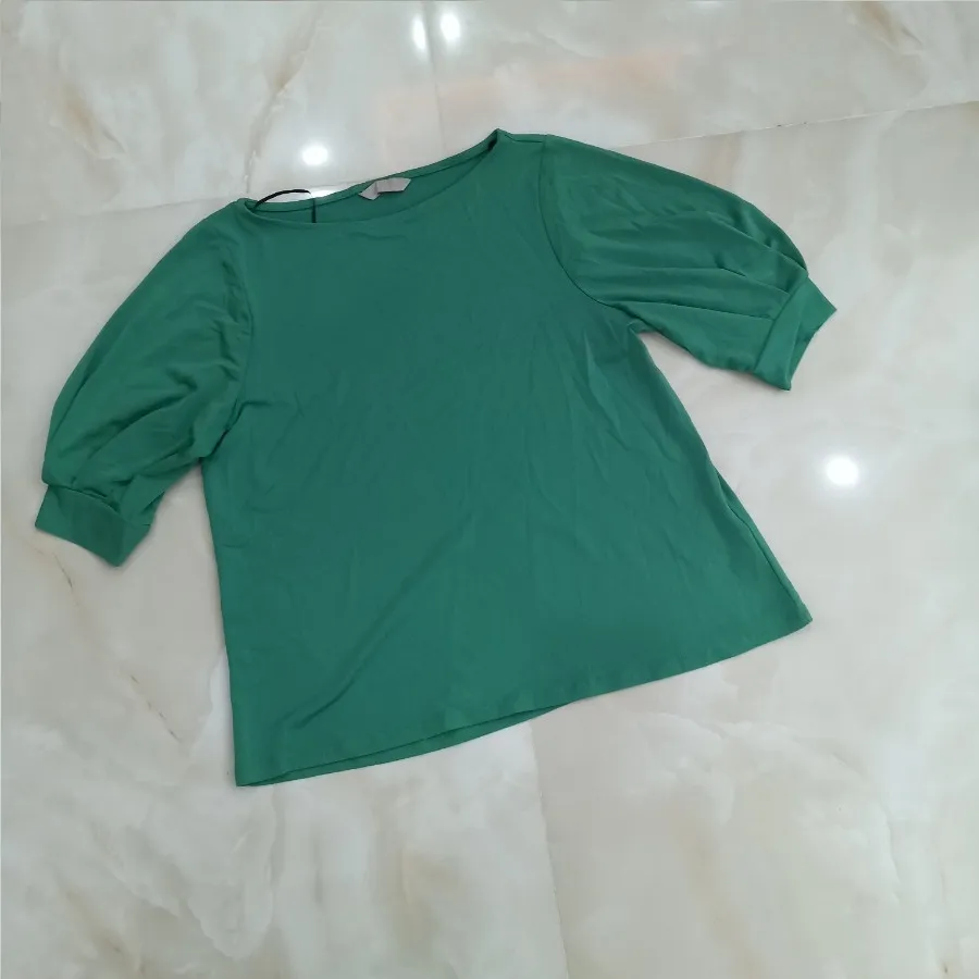 شومیز اچ ان ام