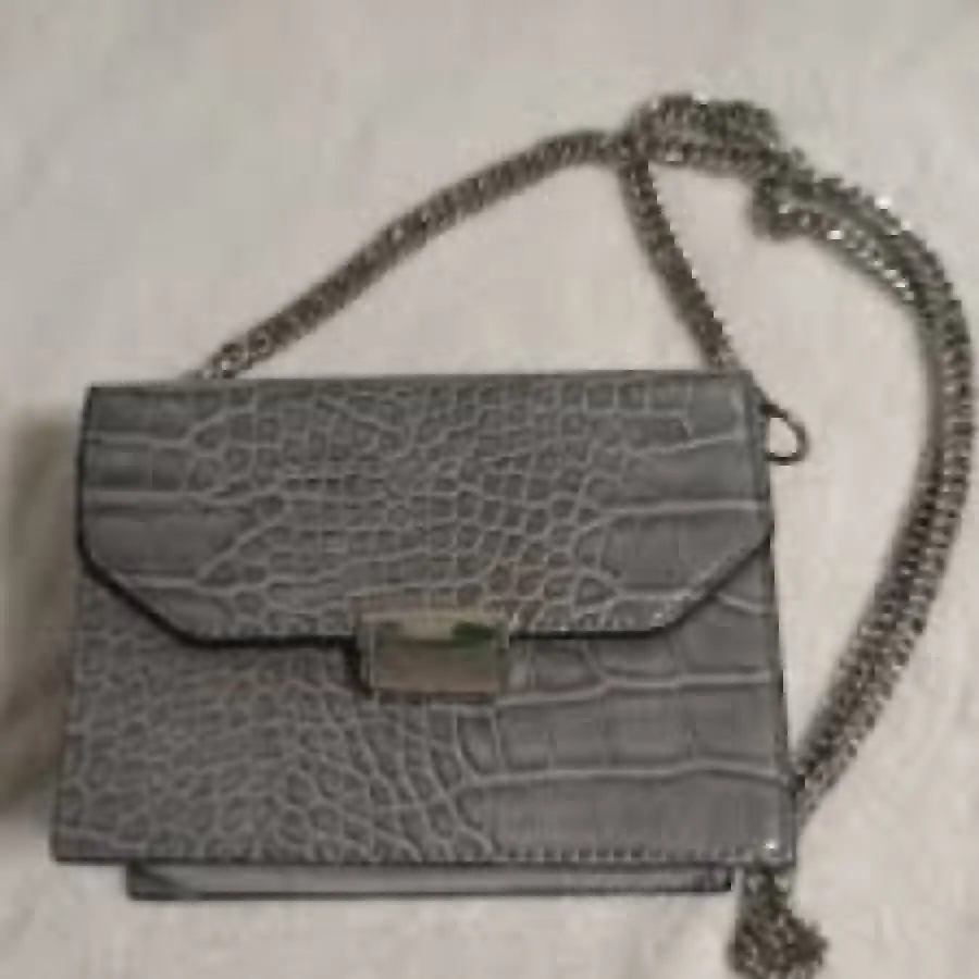 کیف چرم کروکدیلی zara