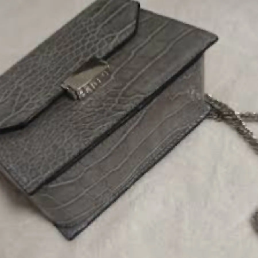 کیف چرم کروکدیلی zara