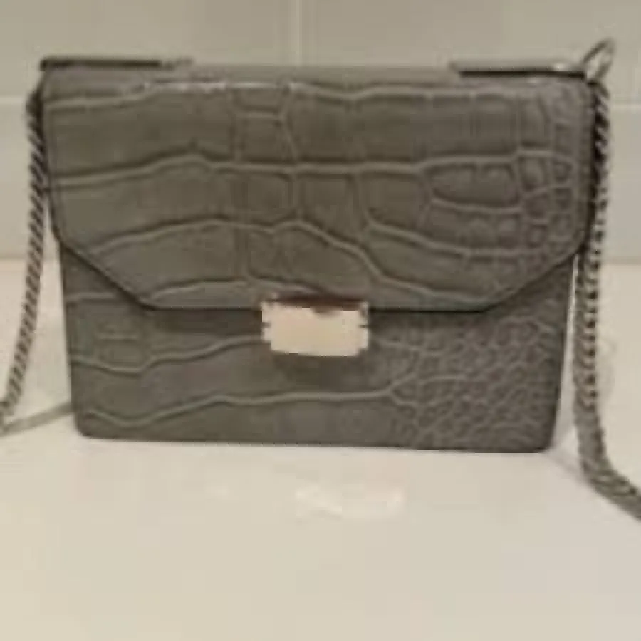 کیف چرم کروکدیلی zara