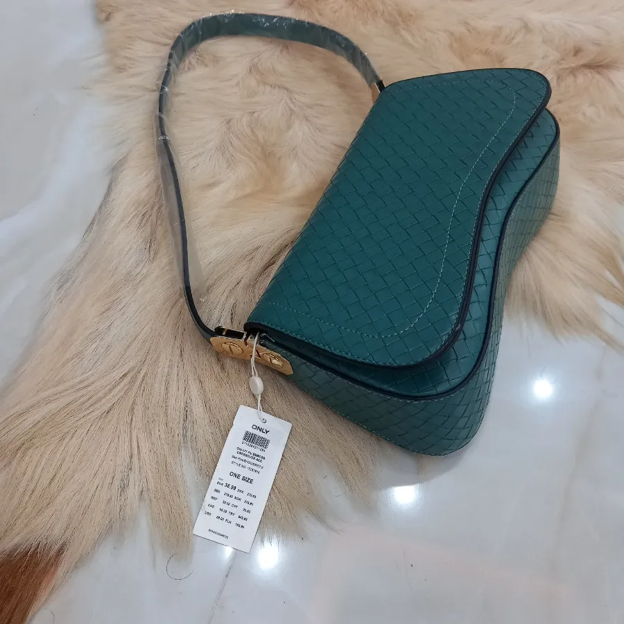 کیف زنانه