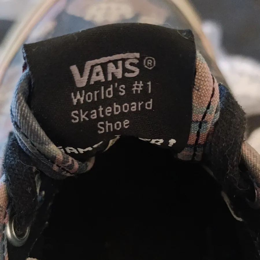 کفش Vans اصل