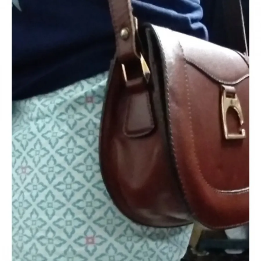 کیف دوشی