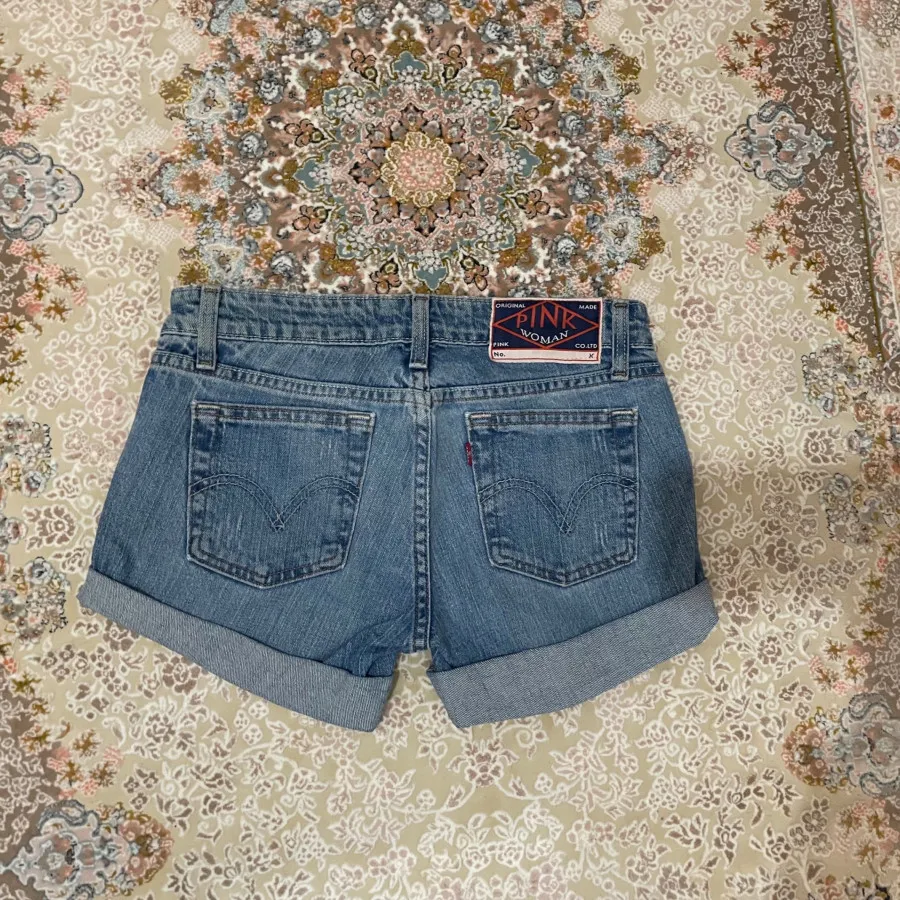 شورتک خارجی لی