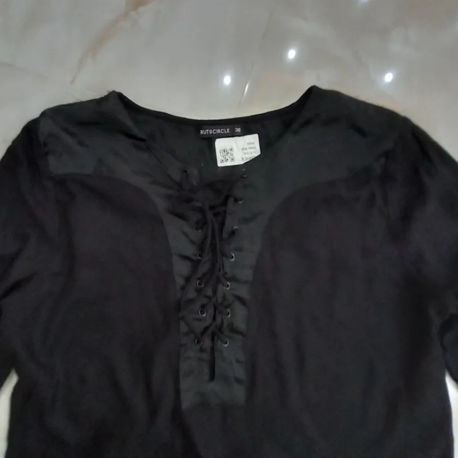 شومیز نخی