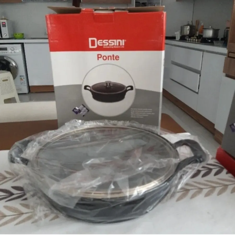 تابه دو دسته دسینی