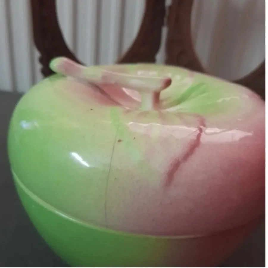 شکلاتخوری قدیمی