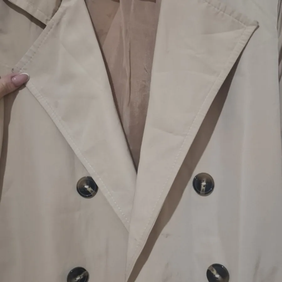 Trench coat