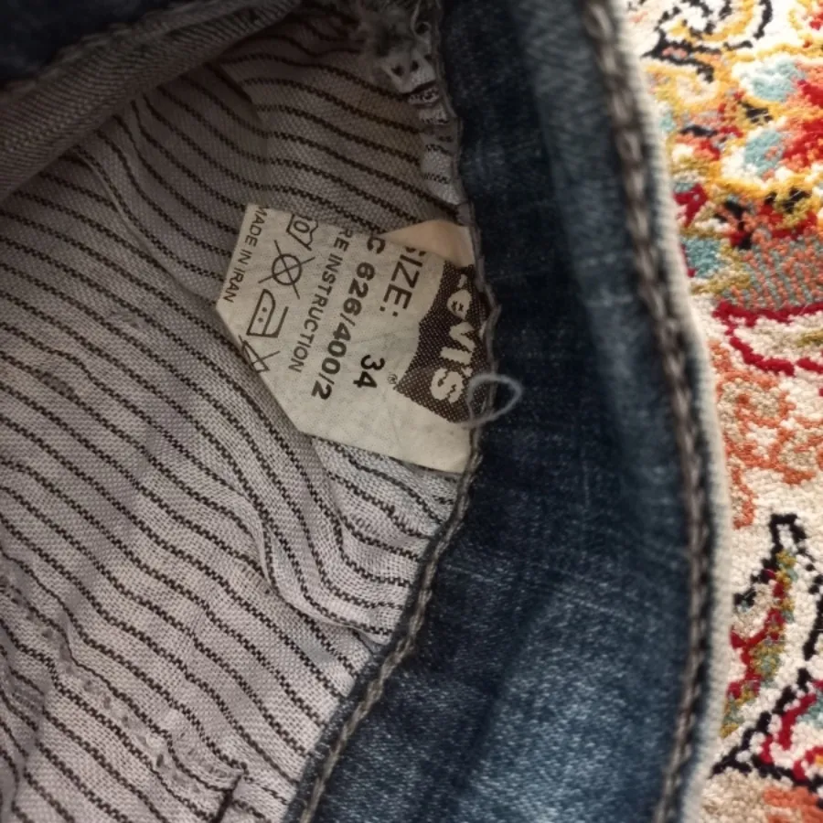 شلوار لی Levis