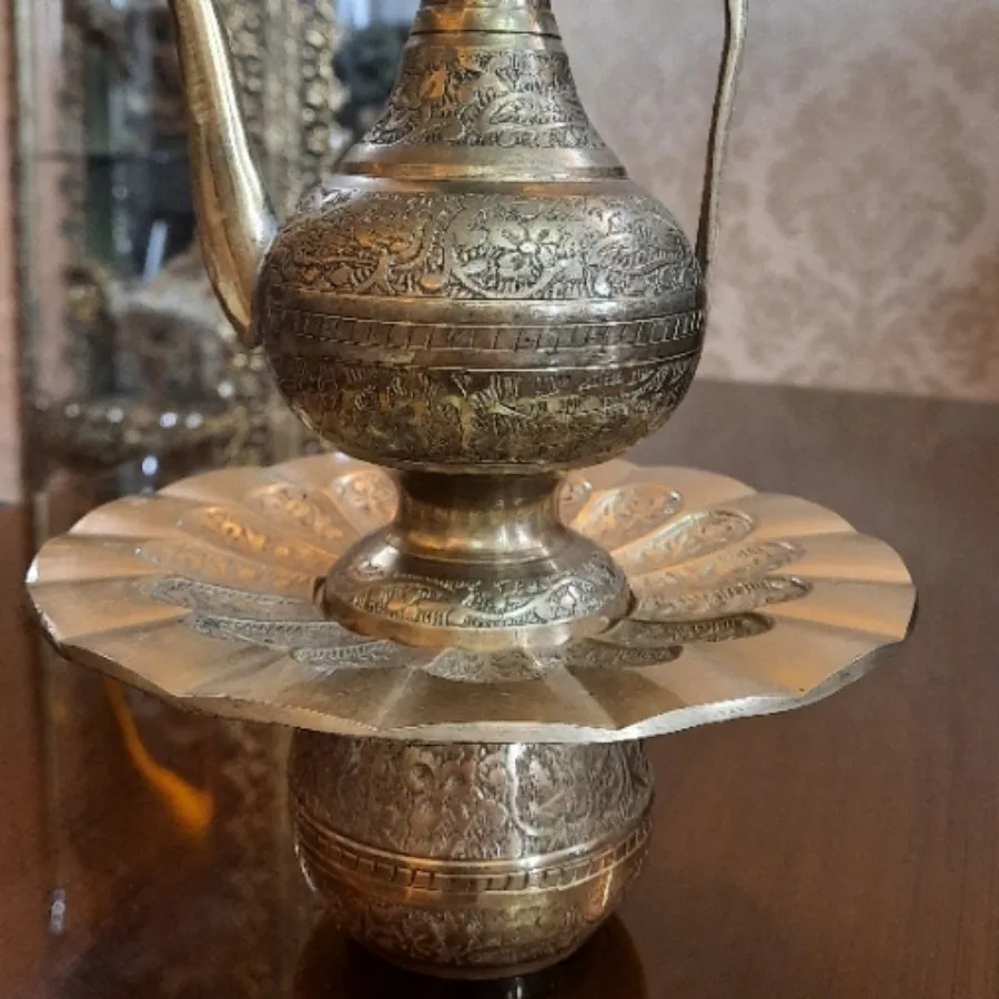 آفتابه لگن برنجی هندی