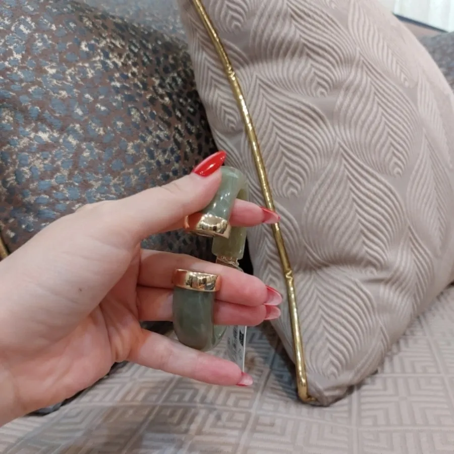 دستبند سنگی سبز