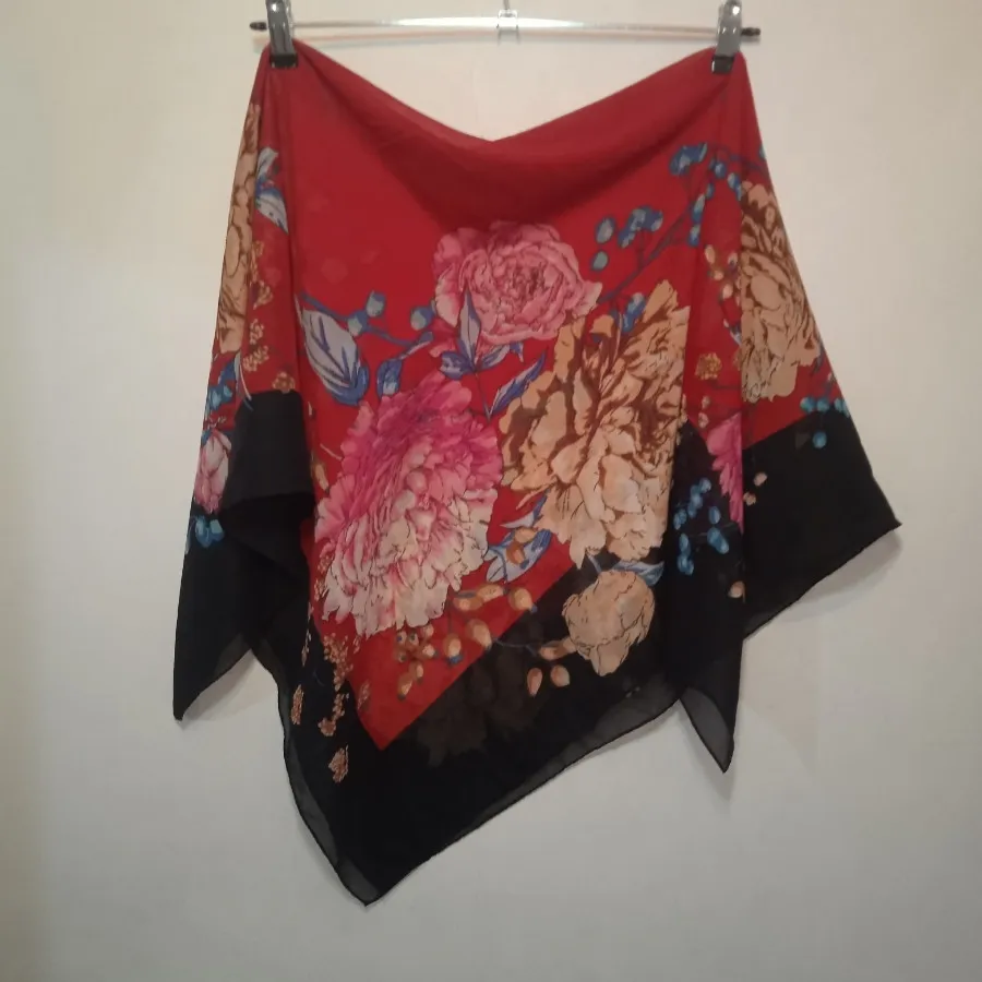 روسری نخی سبک
