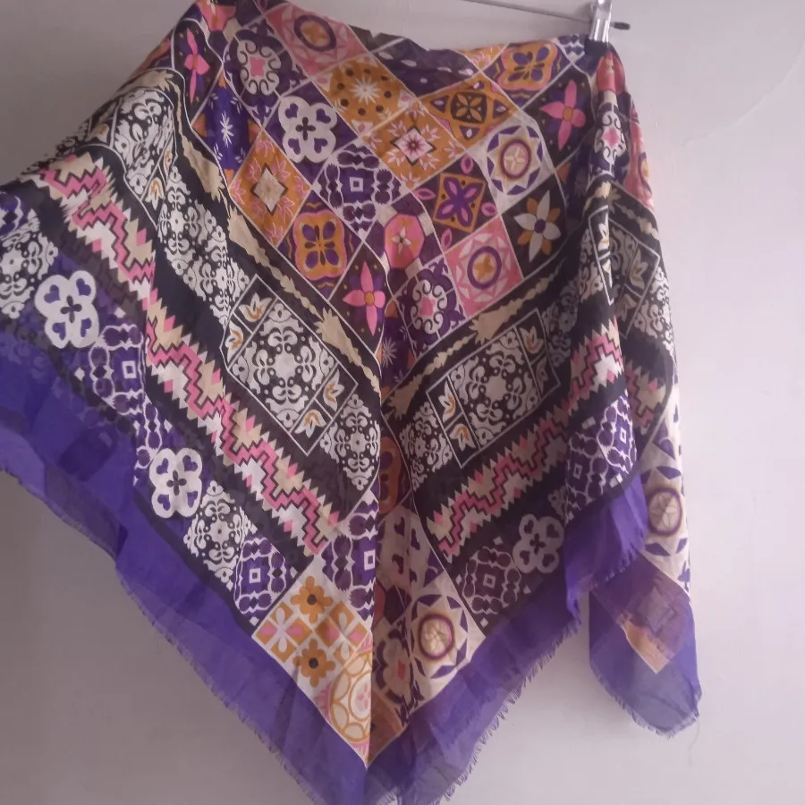 روسری نخی سبک
