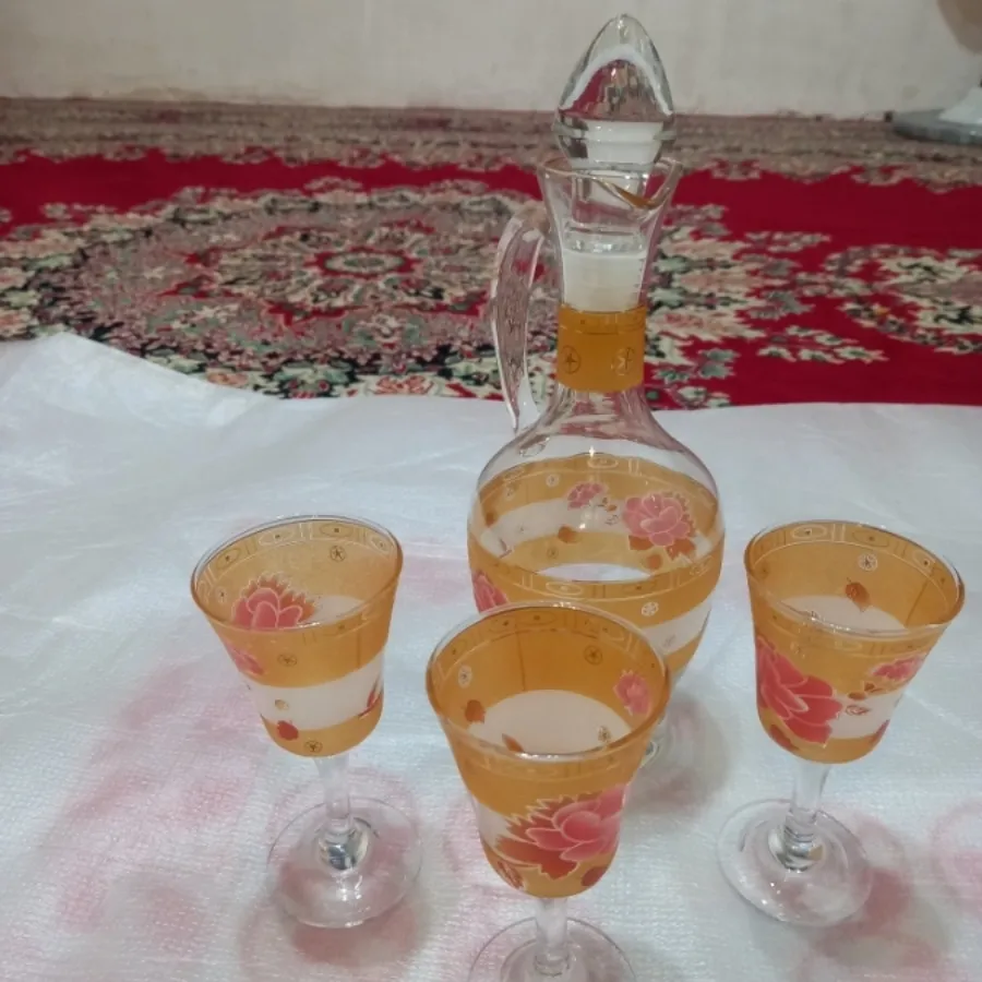 جام و تنگ دکوری