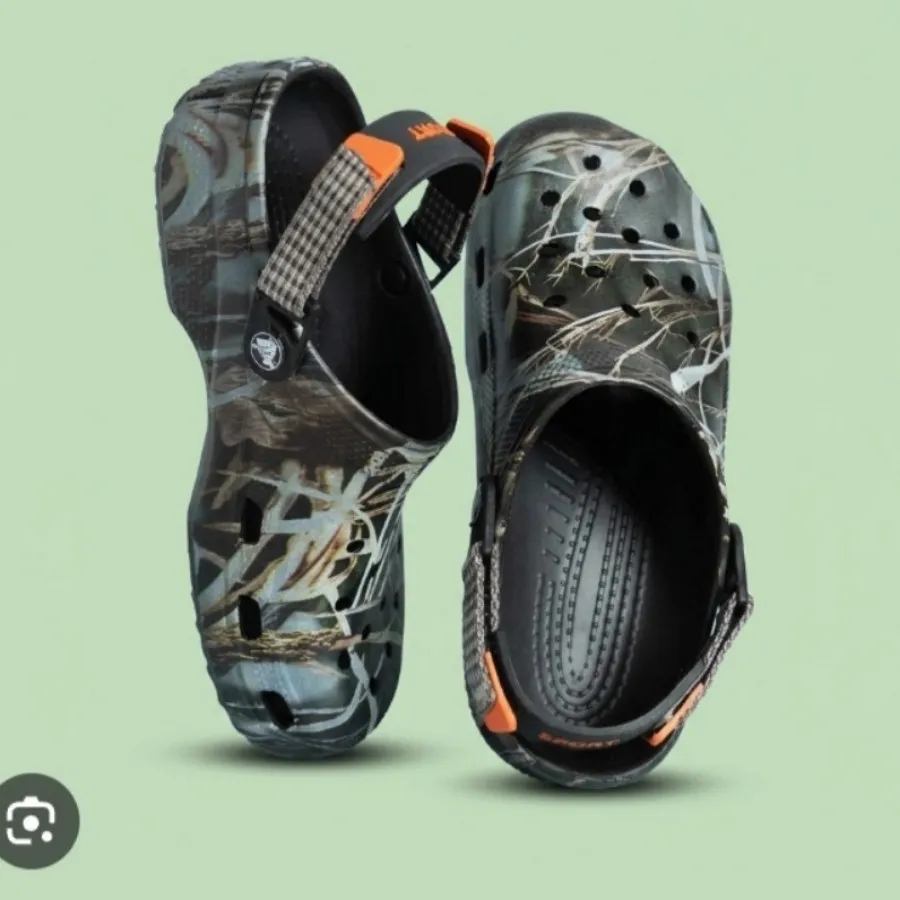 Crocs