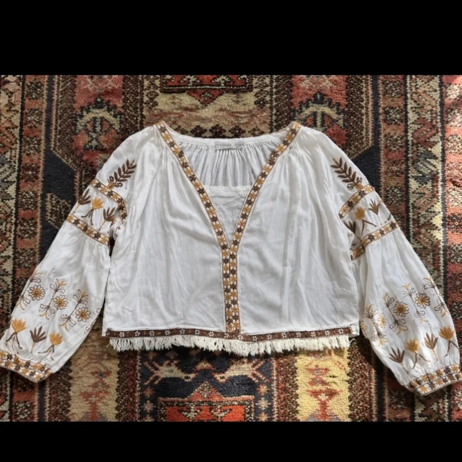 شومیز گلدوزی