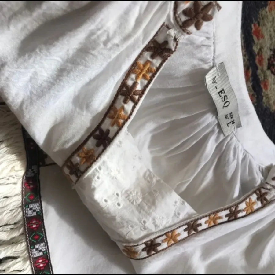 شومیز گلدوزی