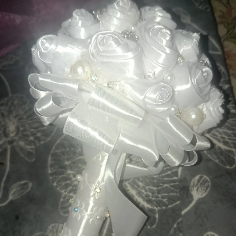 دسته گل عروس