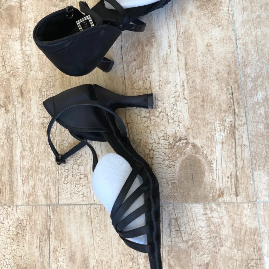 کفش سالسا /باچاتا/رقص