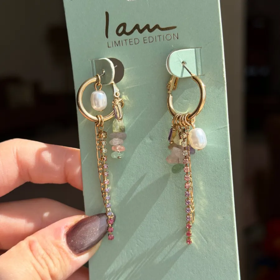 گوشواره وارداتی iam