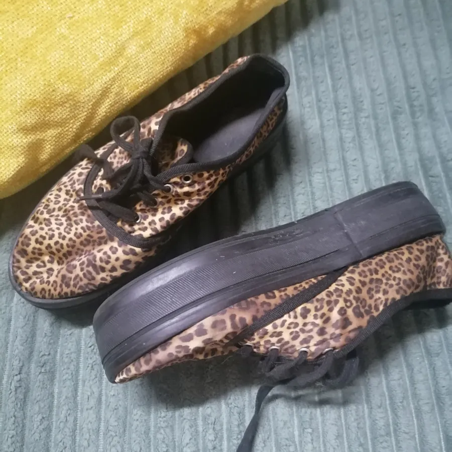 کفش zara
